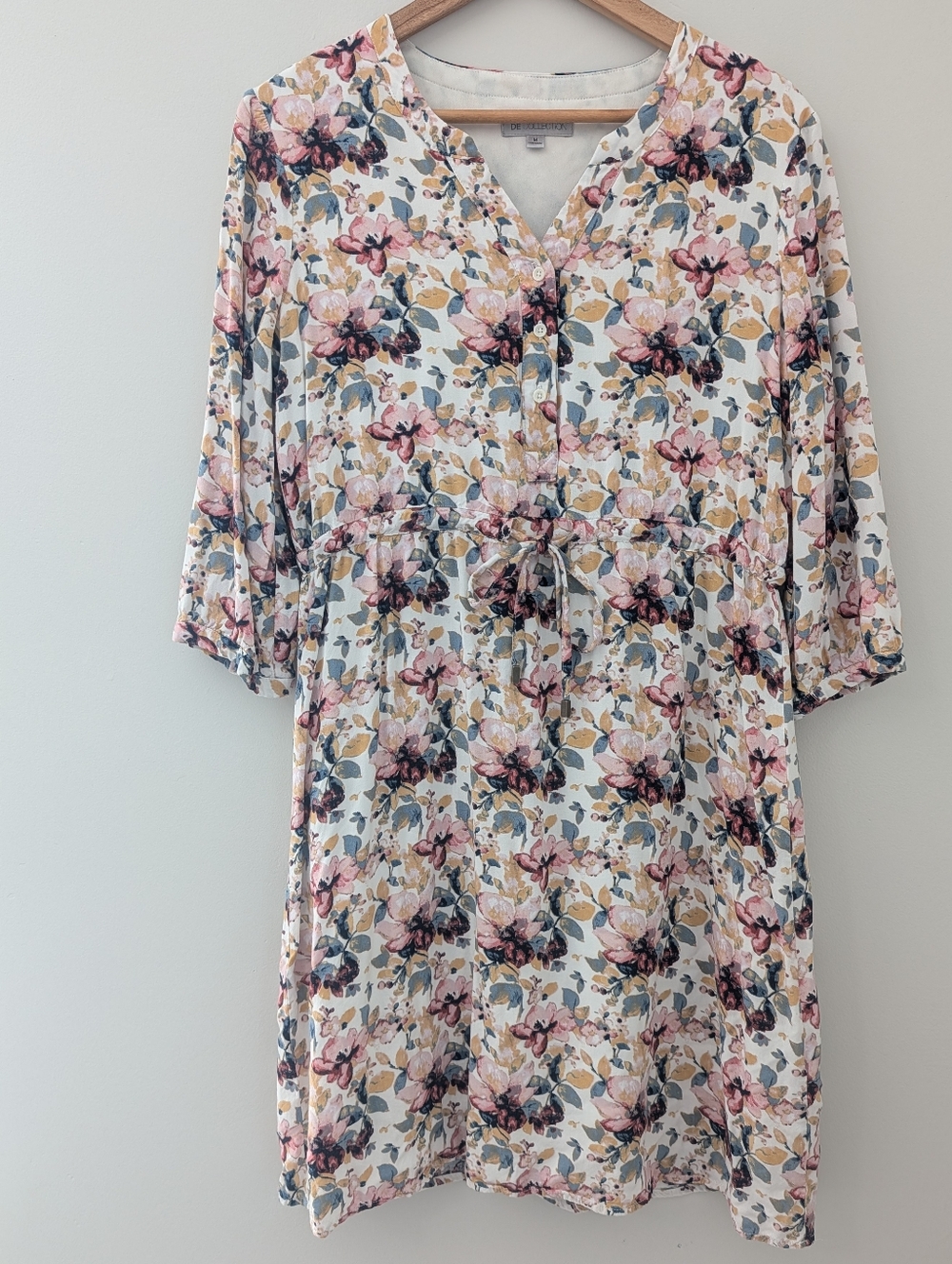 DE Collection Floral Dress Medium Boho Shift 3/4 Sleeve Drawstring Waist Lined